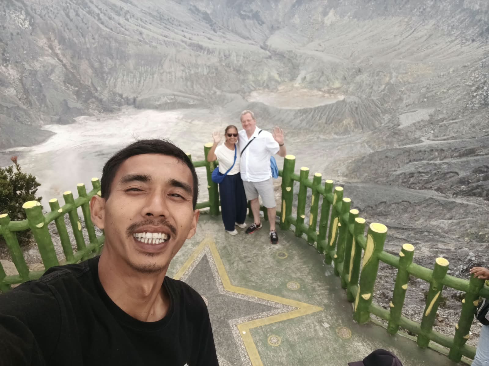 A moment from a tour with Deni